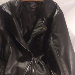 Discovery jacket zipper pockets